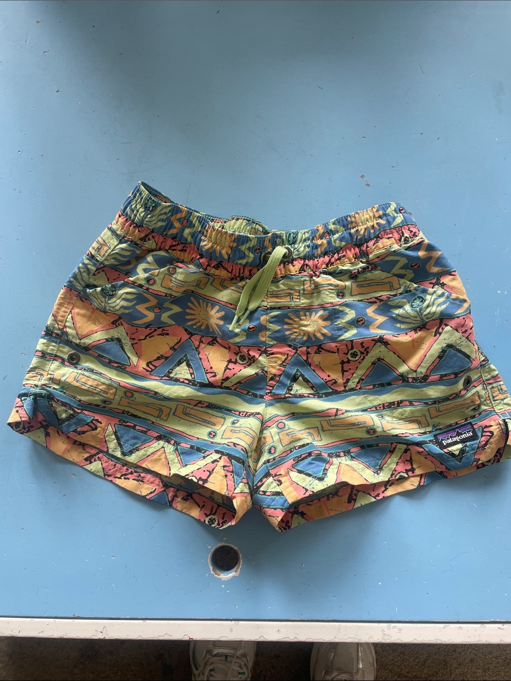 Patagonia boy’s Multicolor Geometric Sun Pattern Athletic Shorts